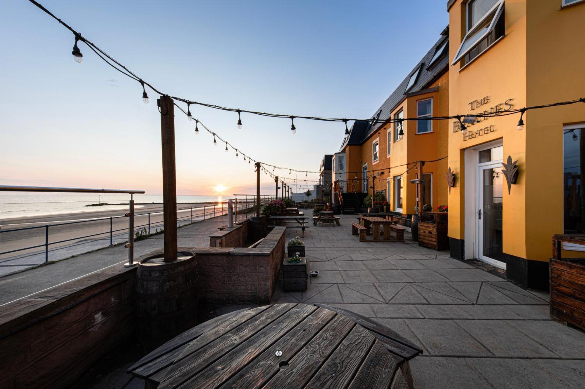 The Beaches Hotel And Spa Prestatyn Exterior foto